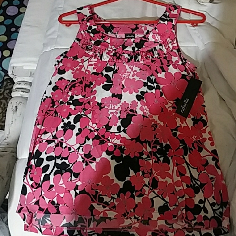 Floral tank top